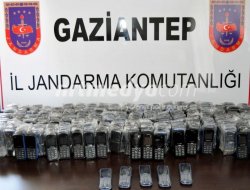 Yolcu Otobüsünde Cep Telefonu Kaçakçılığı Yolcu Otobüsünde Cep Telefonu Kaçakçılığı