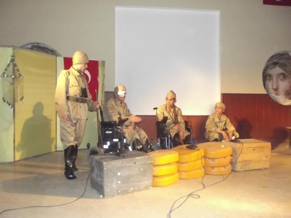 Onlar dönmeyi düşünmediler..çanakkale şehitleri anısına Onlar dönmeyi düşünmediler..çanakkale şehitleri anısına