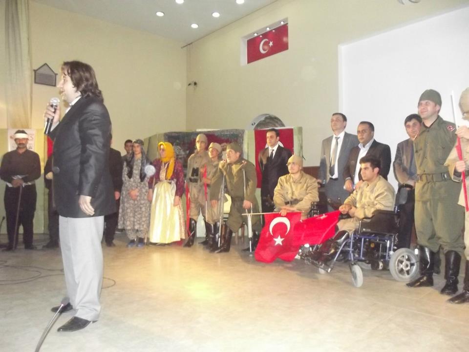 Onlar dönmeyi düşünmediler..çanakkale şehitleri anısına Onlar dönmeyi düşünmediler..çanakkale şehitleri anısına