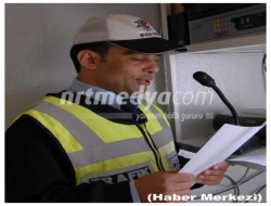 Polis Vatandaşı Cami Hoparlöründen Uyardı Polis Vatandaşı Cami Hoparlöründen Uyardı