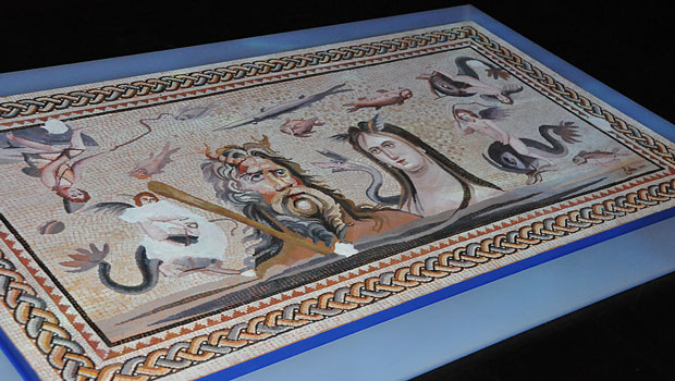 'Zeugma-Köprü' sergisi göz kamaştırdı