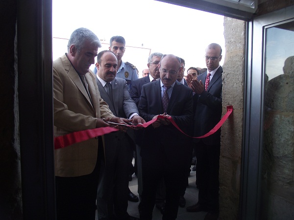 Dünden Bugüne Eğitim Araç ve Gereçleri sergi açılışı yapıldı.