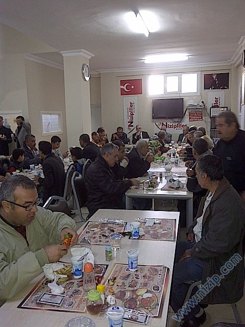 Güngören nizipliler derneginde kahvaltı