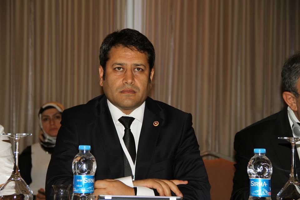 Ali Şahin Mesajları