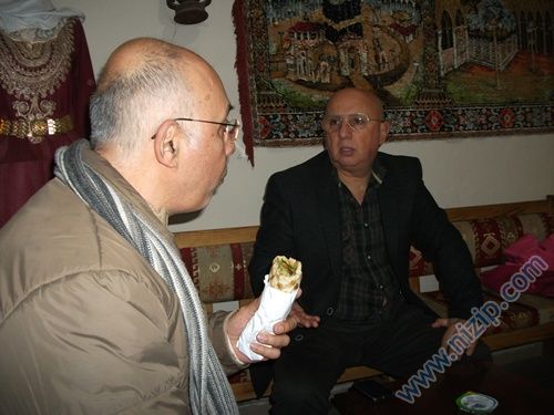 Güngören Nizipliler derneginde kahvaltı