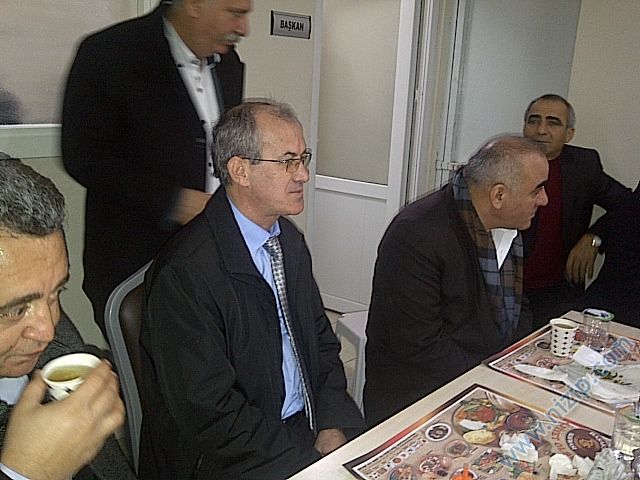 Güngören Nizipliler derneginde kahvaltı