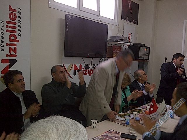 Güngören Nizipliler derneginde kahvaltı