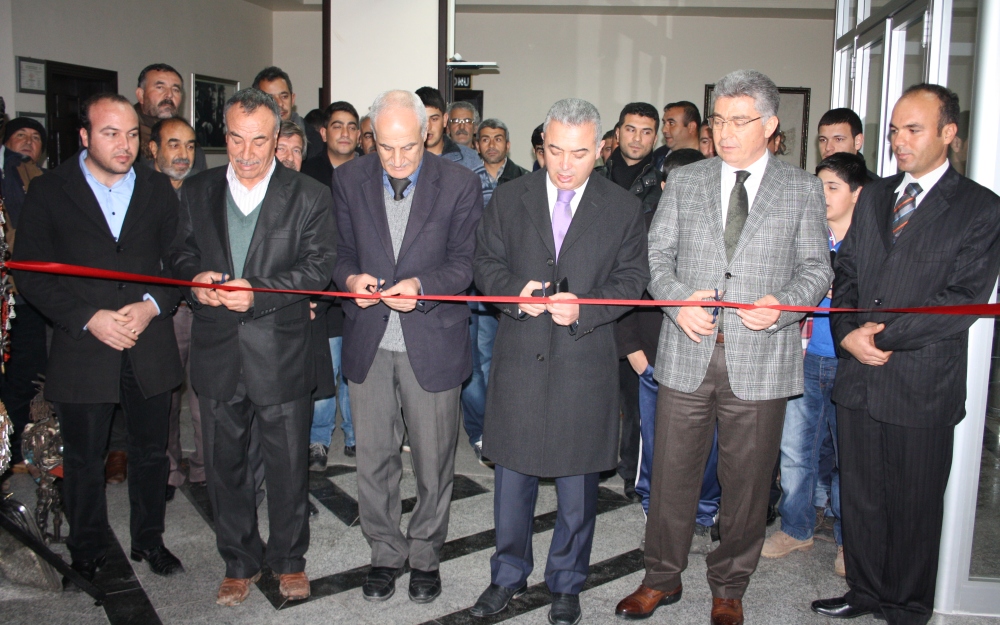 Hurda Metal Tasarımlar Sergisi NTO’ da Açıldı. Hurda Metal Tasarımlar Sergisi NTO’ da Açıldı.