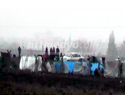 Türkmenler sınıra dayandı Türkmenler sınıra dayandı