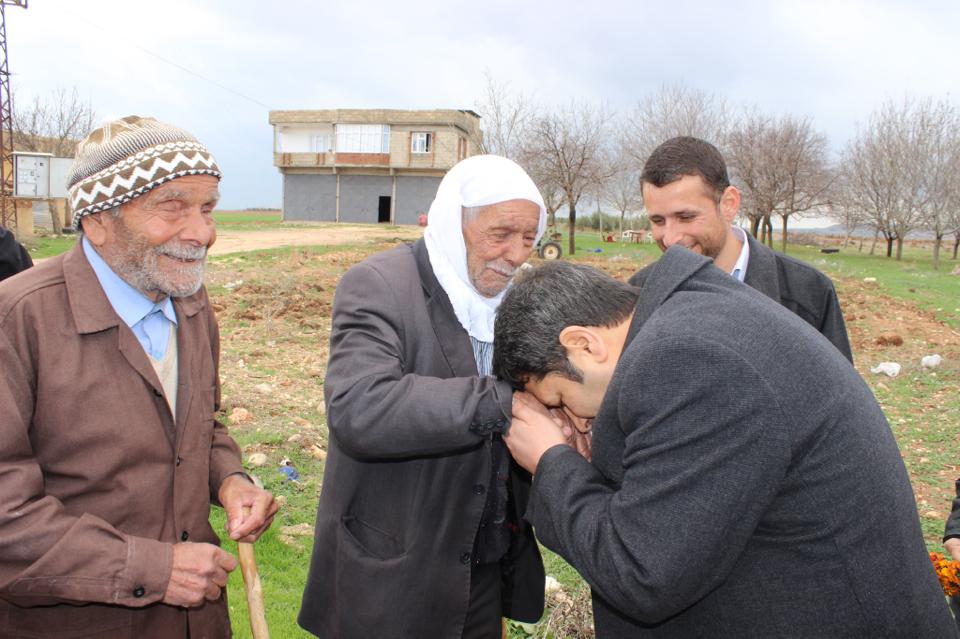 Ali Şahin Mesajları