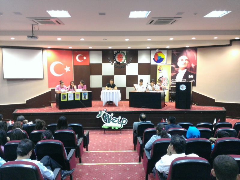 Liseler Arası Münazara Etkinliği Başladı...