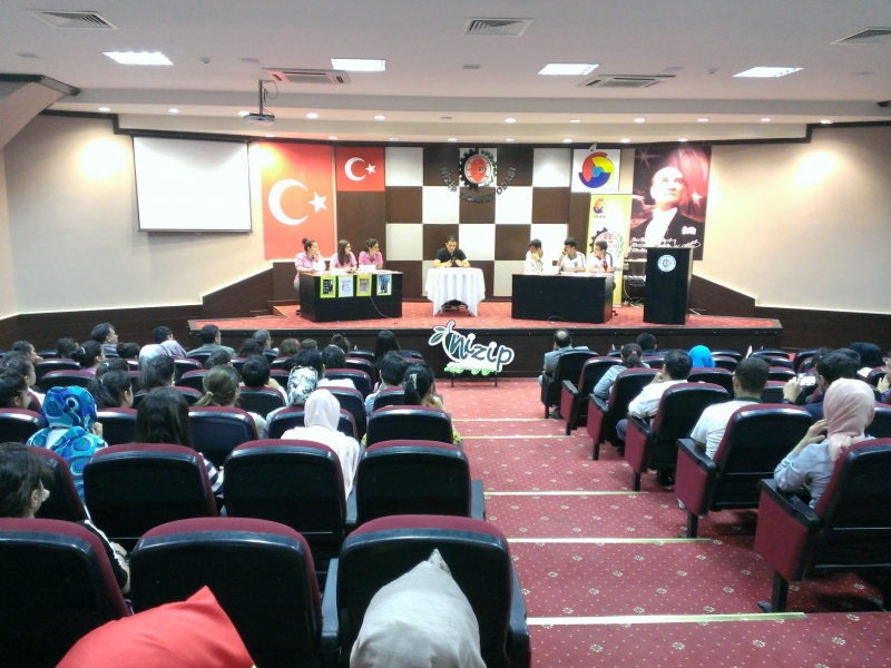 Liseler Arası Münazara Etkinliği Başladı...