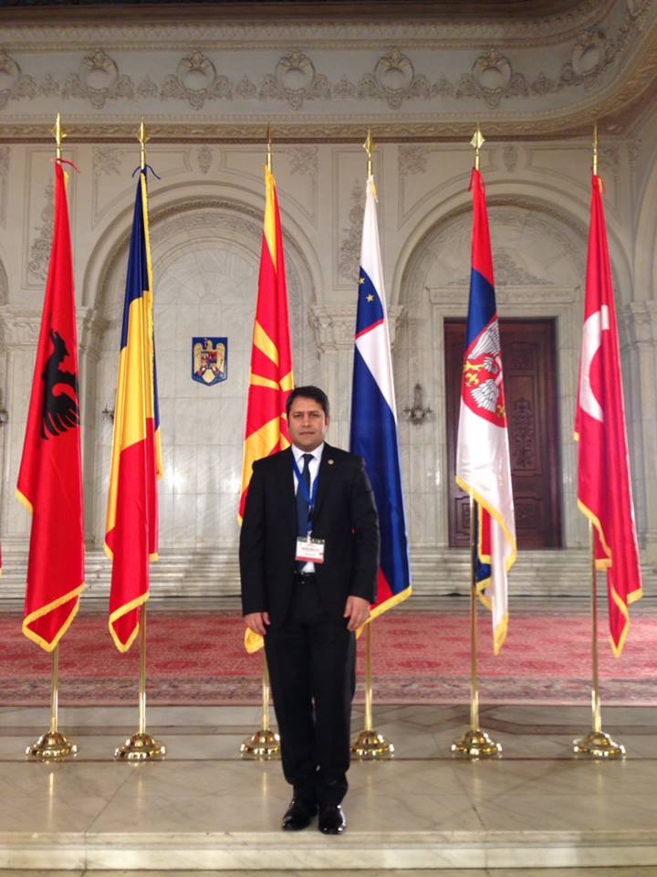 Ali Şahin Mesajları