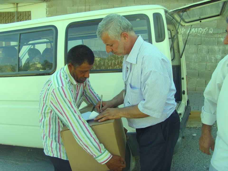 2013 gıda dağıtımı 2000 koli.