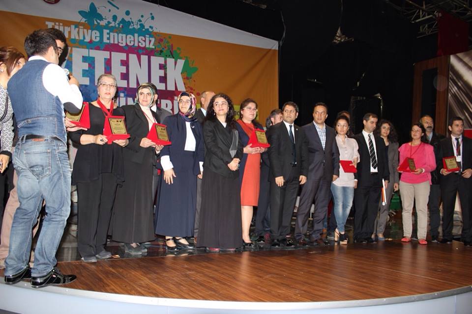 Ali Şahin Mesajları