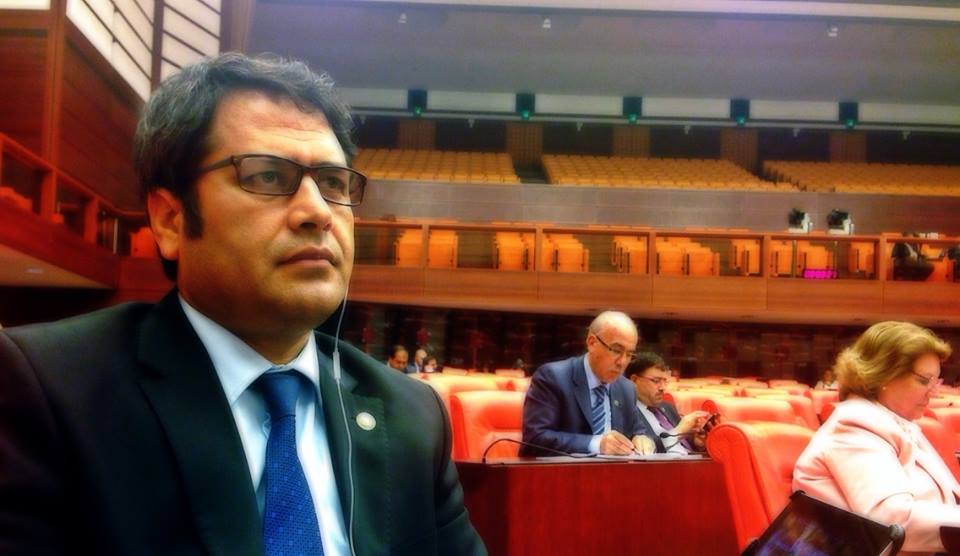 Ali Şahin Mesajları