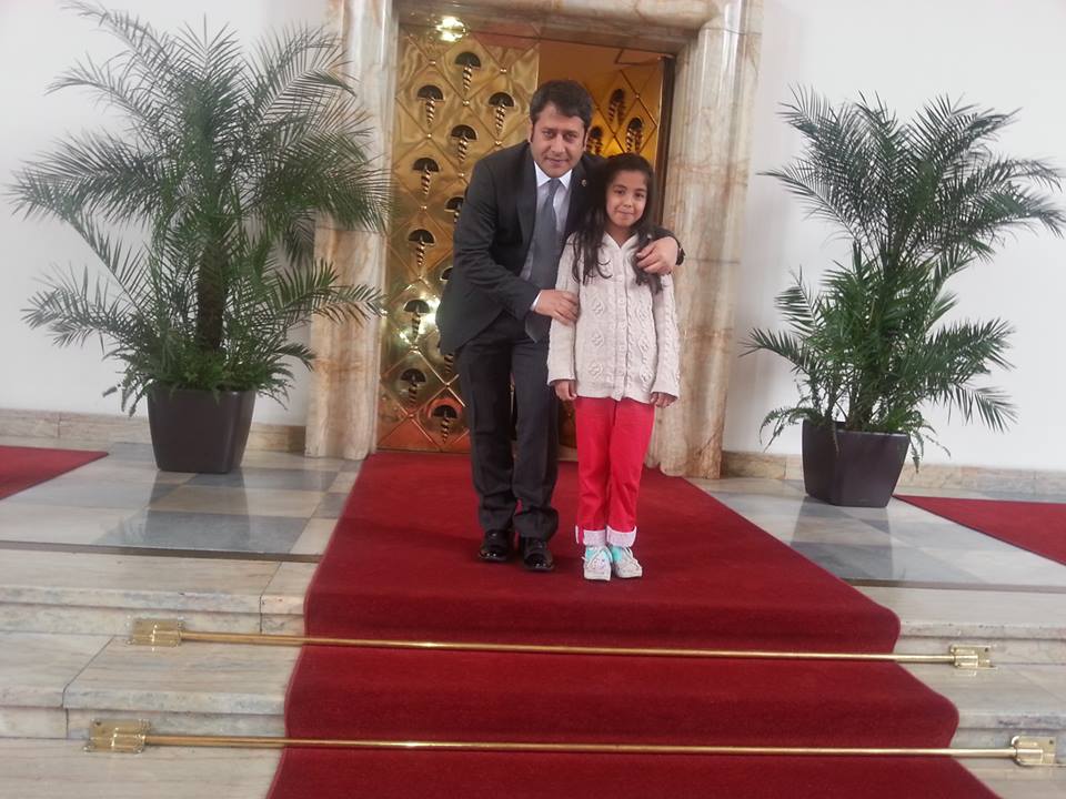 Ali Şahin Mesajları