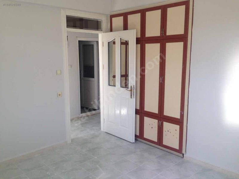 Sahibinden 3+1 Doğalgazlı yeni boyalı daire Sahibinden 3+1 Doğalgazlı yeni boyalı daire