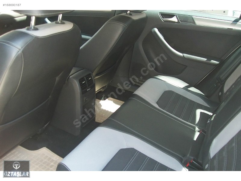öztaşlardan  2012 model 2013 çıkışlı jetta  1.6 tdi comfortline