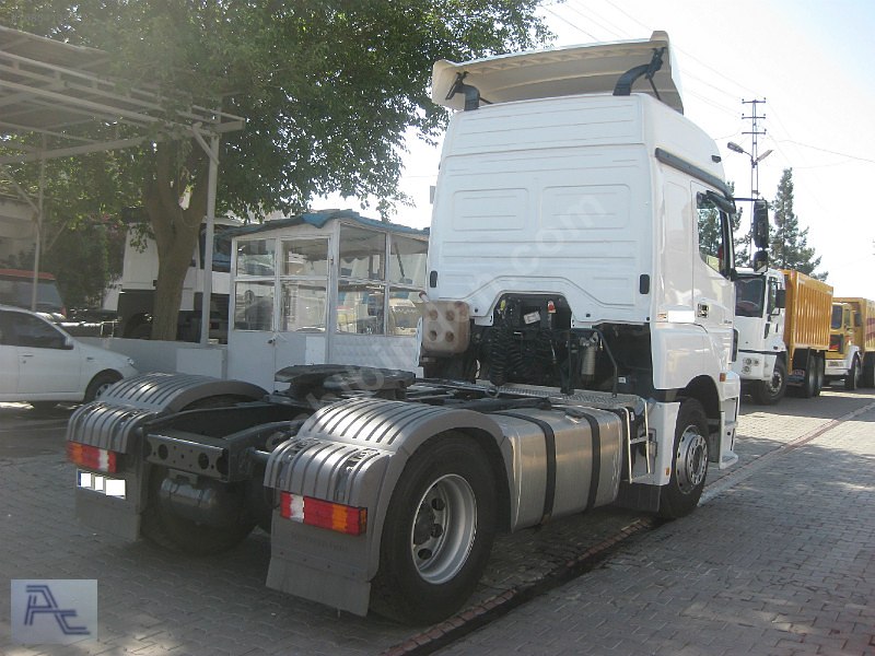Atay oto galeriden 2013 model axor 1840ls- tanker- 51 bin km de-