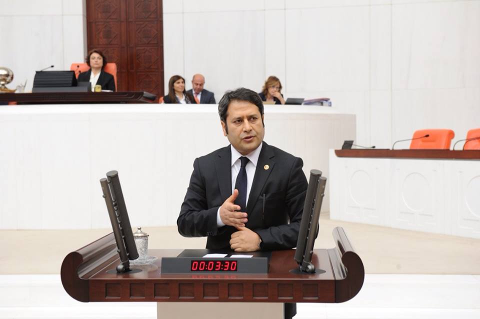 Ali Şahin Mesajları