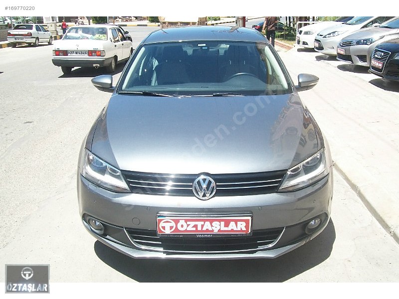 öztaşlar'dan 2011 1.6 tdı comfortline jetta füme  hatasız