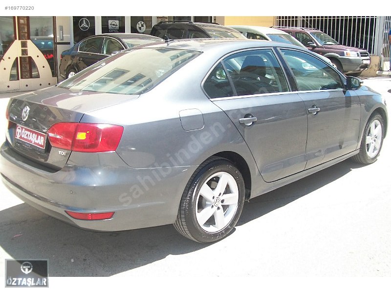 öztaşlar'dan 2011 1.6 tdı comfortline jetta füme  hatasız