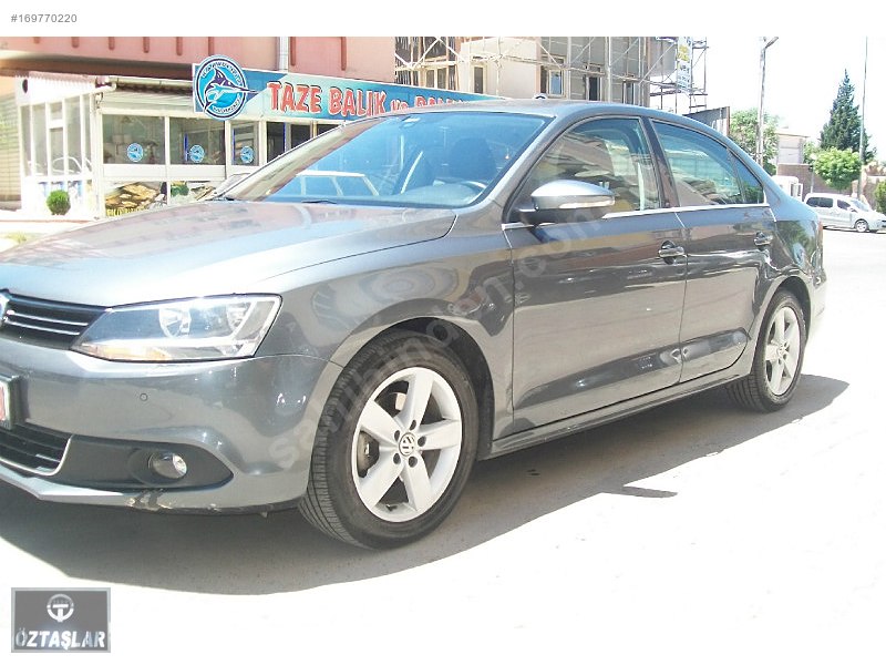 öztaşlar'dan 2011 1.6 tdı comfortline jetta füme  hatasız