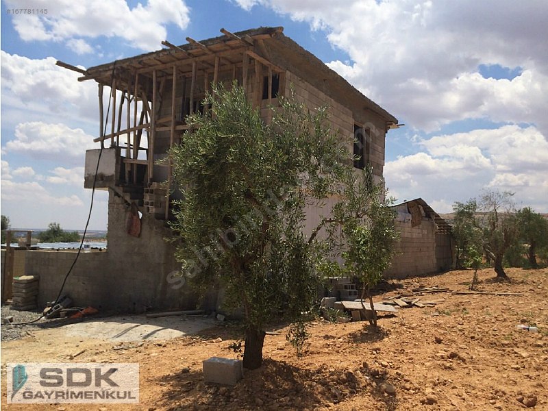NİZİP'DE YATIRIM AMAÇLI 4050 m2 ARAZİ