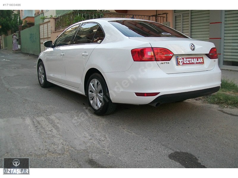 öztaşlar'dan 2012 jetta 1.6 trentline hatasız boyasız