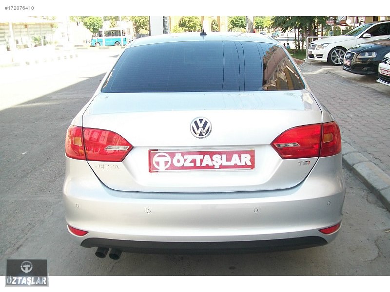 öztaşlar'dan 2012 1.4 tsı jetta 122 ps comfortline  hatasız gri