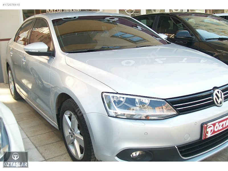 öztaşlar'dan 2012 1.4 tsı jetta 122 ps comfortline  hatasız gri