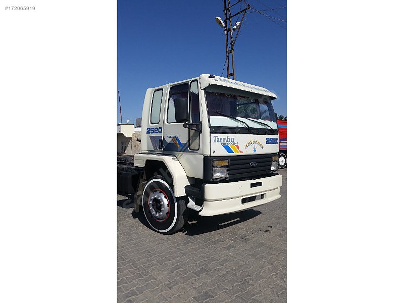 Fırat oto galeriden 1996 model fort cargo
