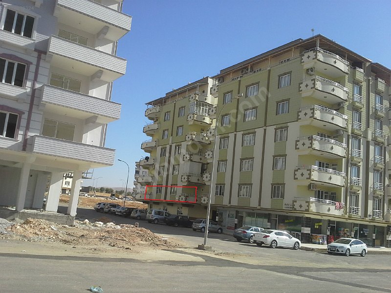 Öğretmenden 205 M2 4+1 1.Kat