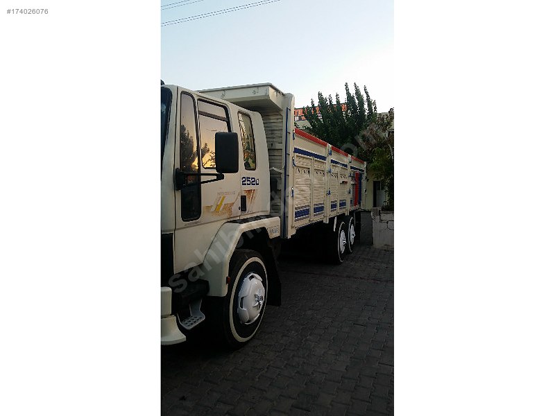 Fırat oto galerıden 1996 model carco