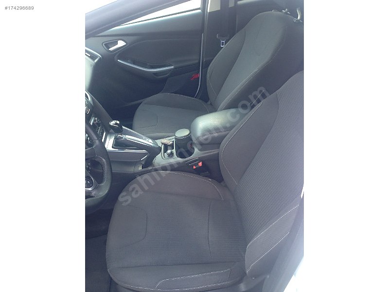 ford focus titanium x paket servis bakımlı hatasız