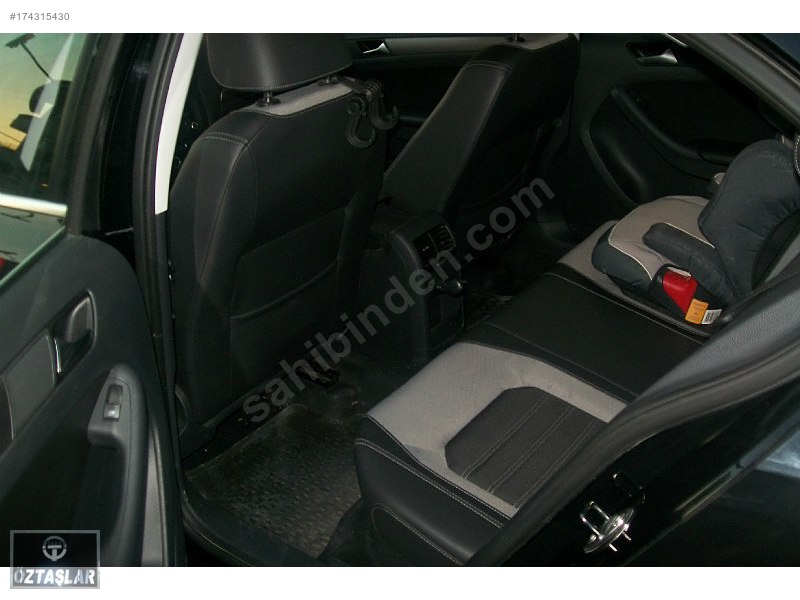 öztaşlardan 1.4 benzinli jetta comfortline 7.800 km de hatasız