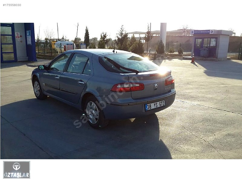 öztaşlar'dan 1.6 benzinli lpg li laguna en fulu