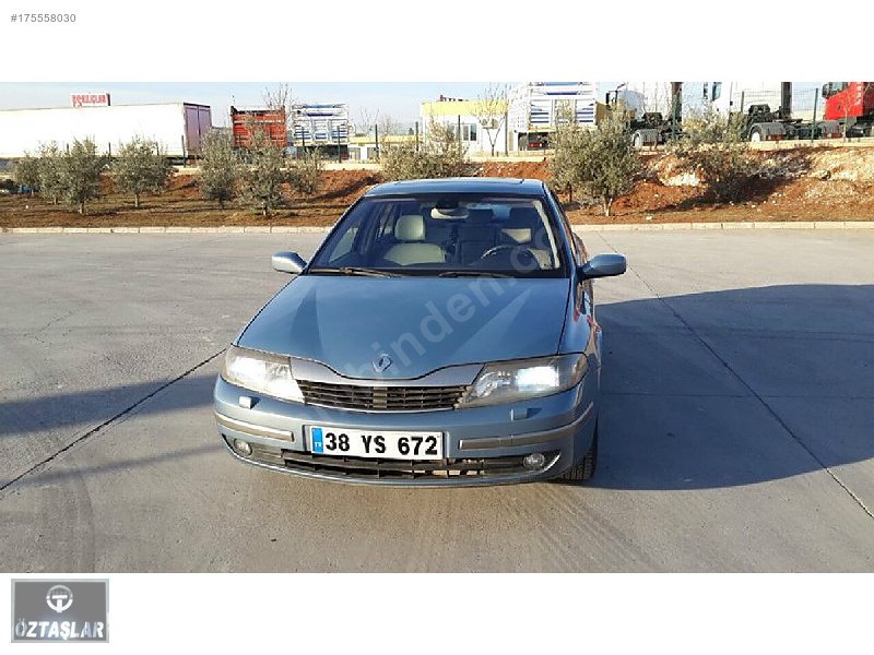 öztaşlar'dan 1.6 benzinli lpg li laguna en fulu
