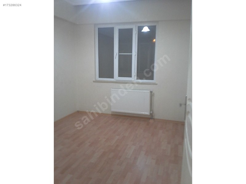 Öğretmenden 205 M2 4+1 1.Kat