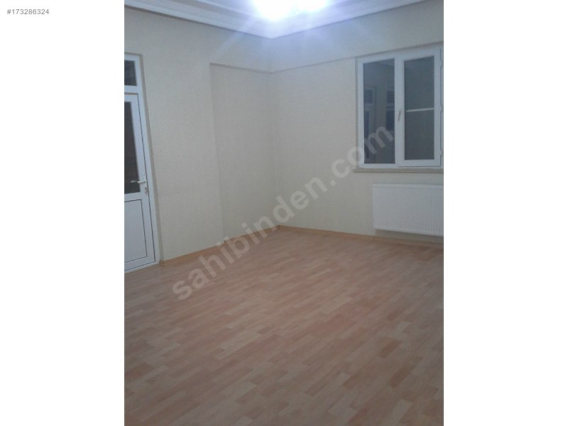 Öğretmenden 205 M2 4+1 1.Kat