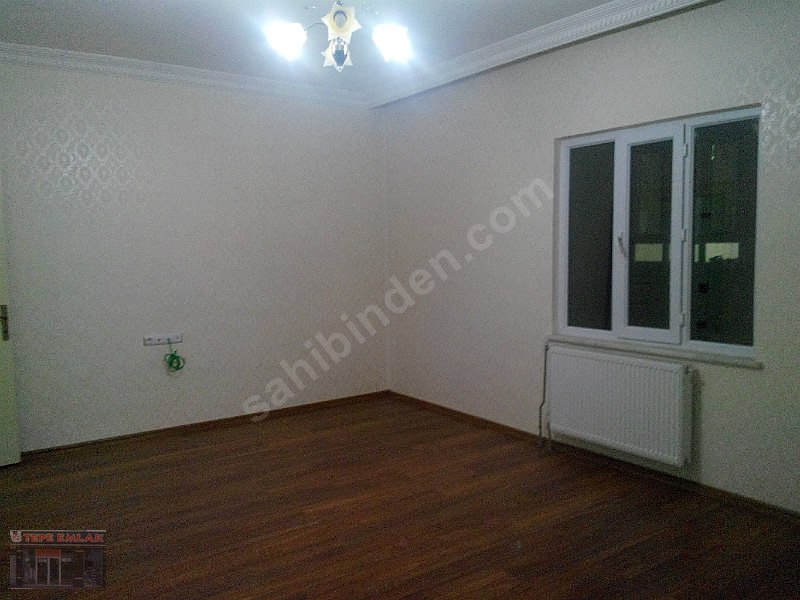 Tepe emlaktan nizip merkezde kiralık 3+1 lüx daire