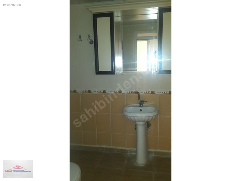 Ulu gayrimenkul den nizip'te temiz bakımlı memurdan satılık ev