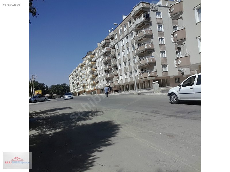Ulu gayrimenkul den nizip'te temiz bakımlı memurdan satılık ev