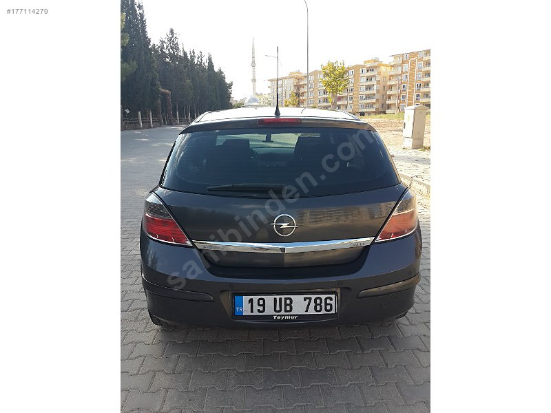 2011 opel astra 1.3 cdti 42500 km'de