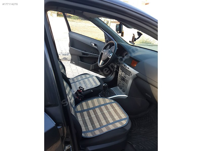 2011 opel astra 1.3 cdti 42500 km'de