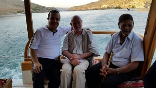 Nizip Huzur Evinde kalan yaşlılarımız Halfeti-Rumkale Tekne Turunda Nizip Huzur Evinde kalan yaşlılarımız Halfeti-Rumkale Tekne Turunda