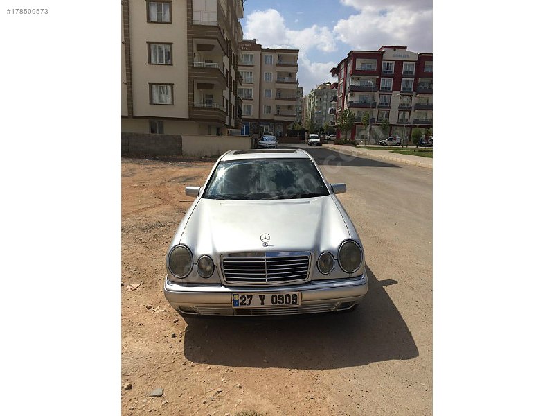 Sahibinden 1996 model mercedes e200 elegance