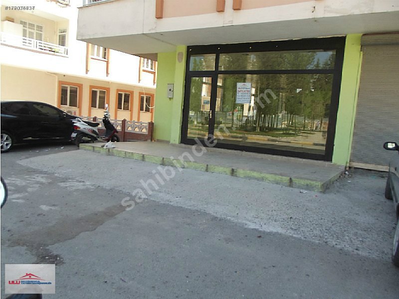 Ulu gayrimenkul'den kaymakam evinin yan tarafında satlık dükkan