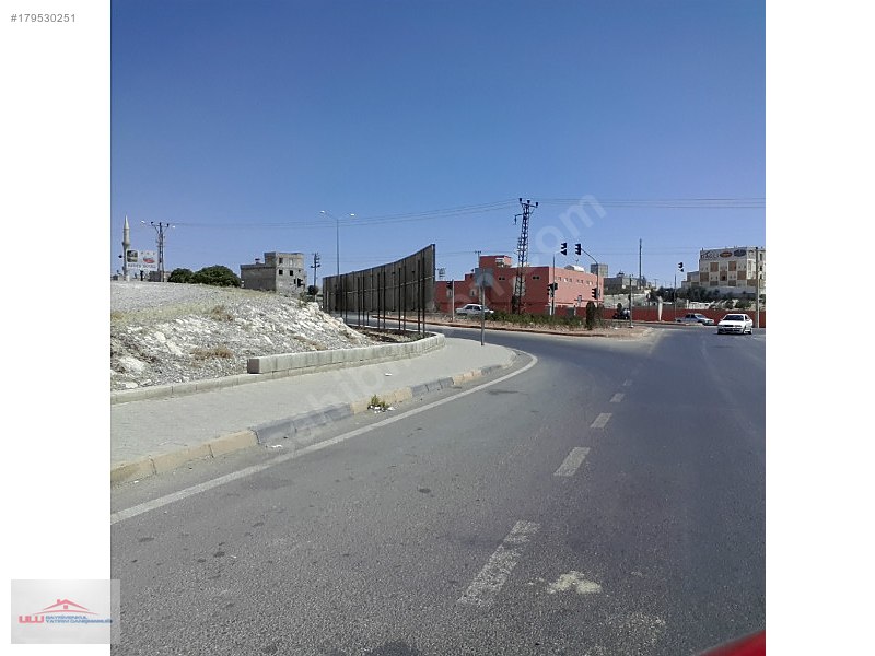 Ulu gayrimenkul'den nizip toptancılar sitesi karşısı arsa....